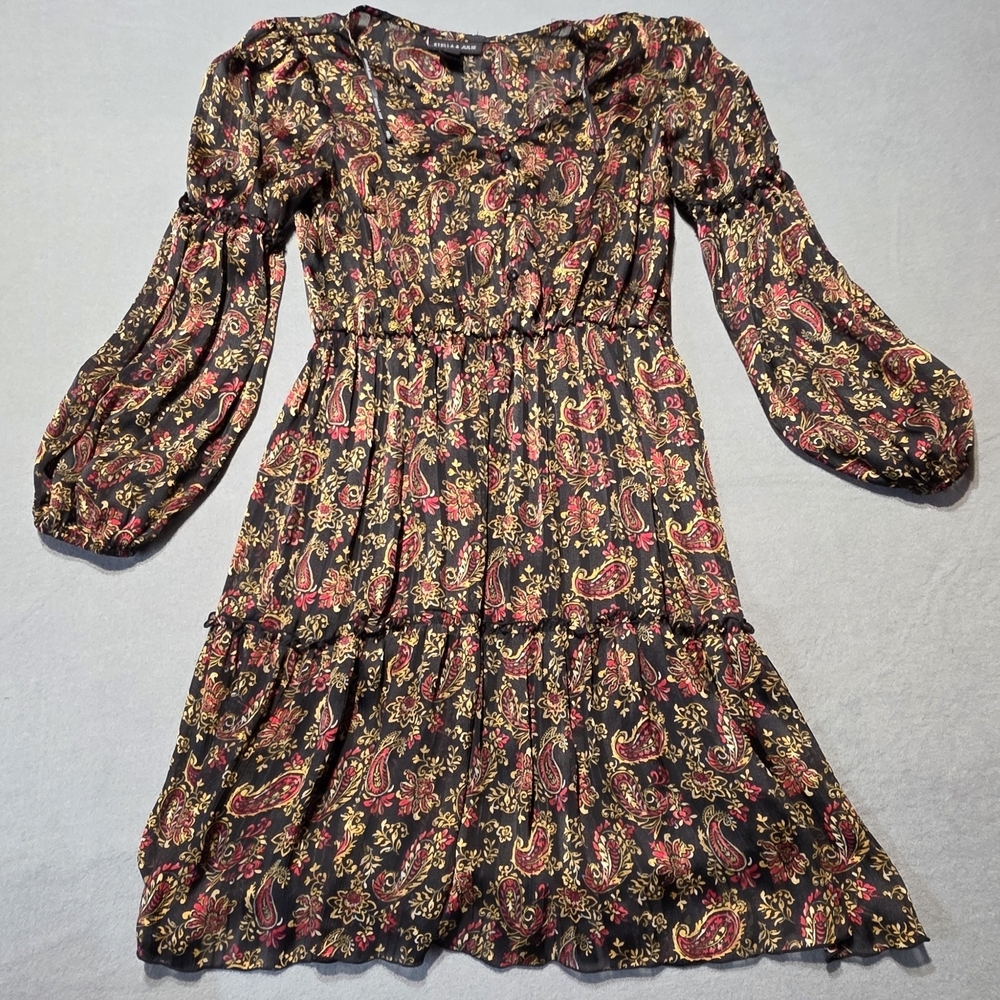 Stella & Julie EUC Elegant Long Sleeve Paisley Dress Size 6 PTP 19 - Length 37